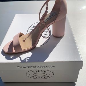 Steve Madden heals
